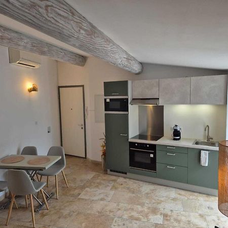 Nuit Etoilee Apartment L'Isle-sur-la-Sorgue Bagian luar foto