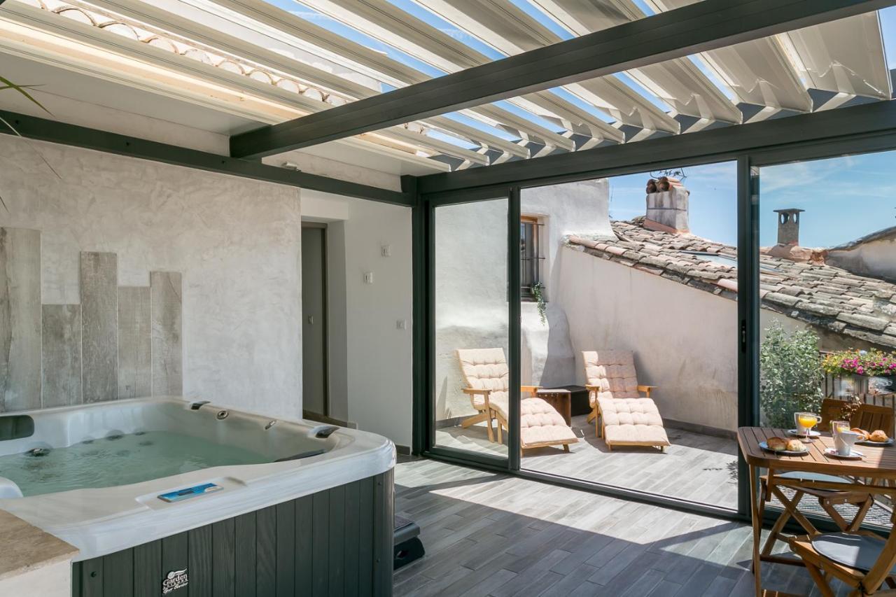 Nuit Etoilee Apartment L'Isle-sur-la-Sorgue Bagian luar foto